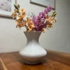 Hermoso Florero con nervaduras - Image 5