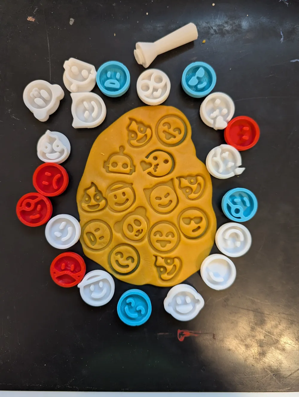 2025-03-28_aaab2009ec77f 2025-03-28_aaab2009ec77f